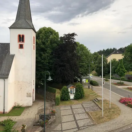 Gaestehaus Pellinger Hof *